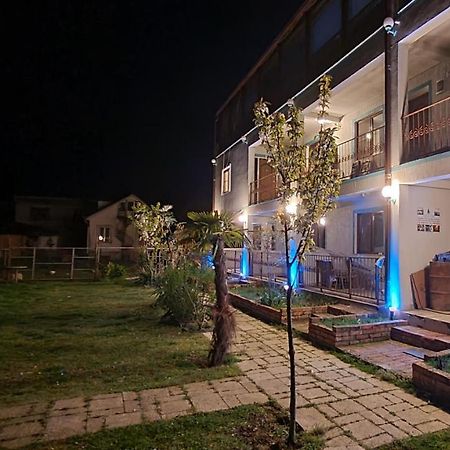 Apsa Butik Hotel Szuhumi Kültér fotó