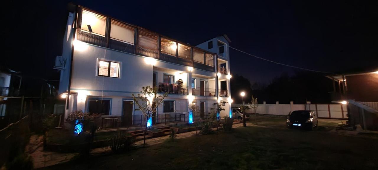 Apsa Butik Hotel Szuhumi Kültér fotó