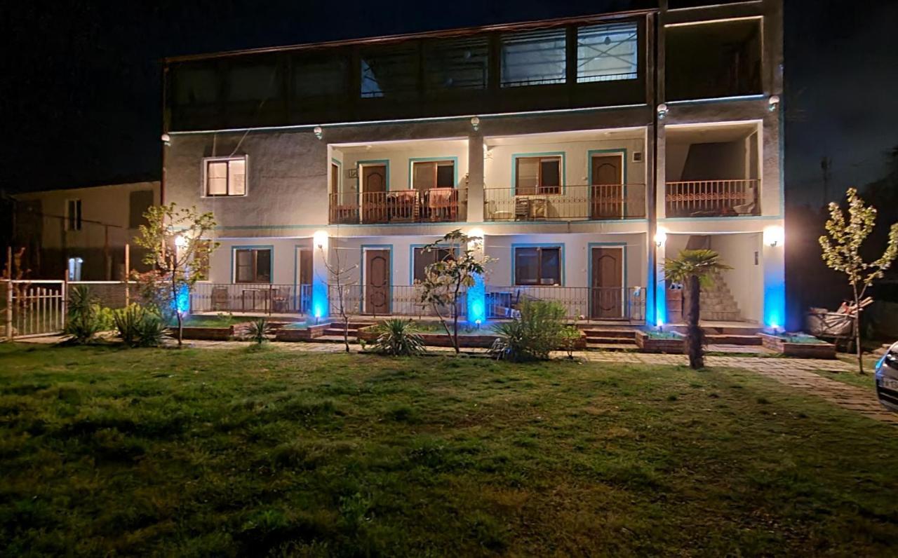 Apsa Butik Hotel Szuhumi Kültér fotó