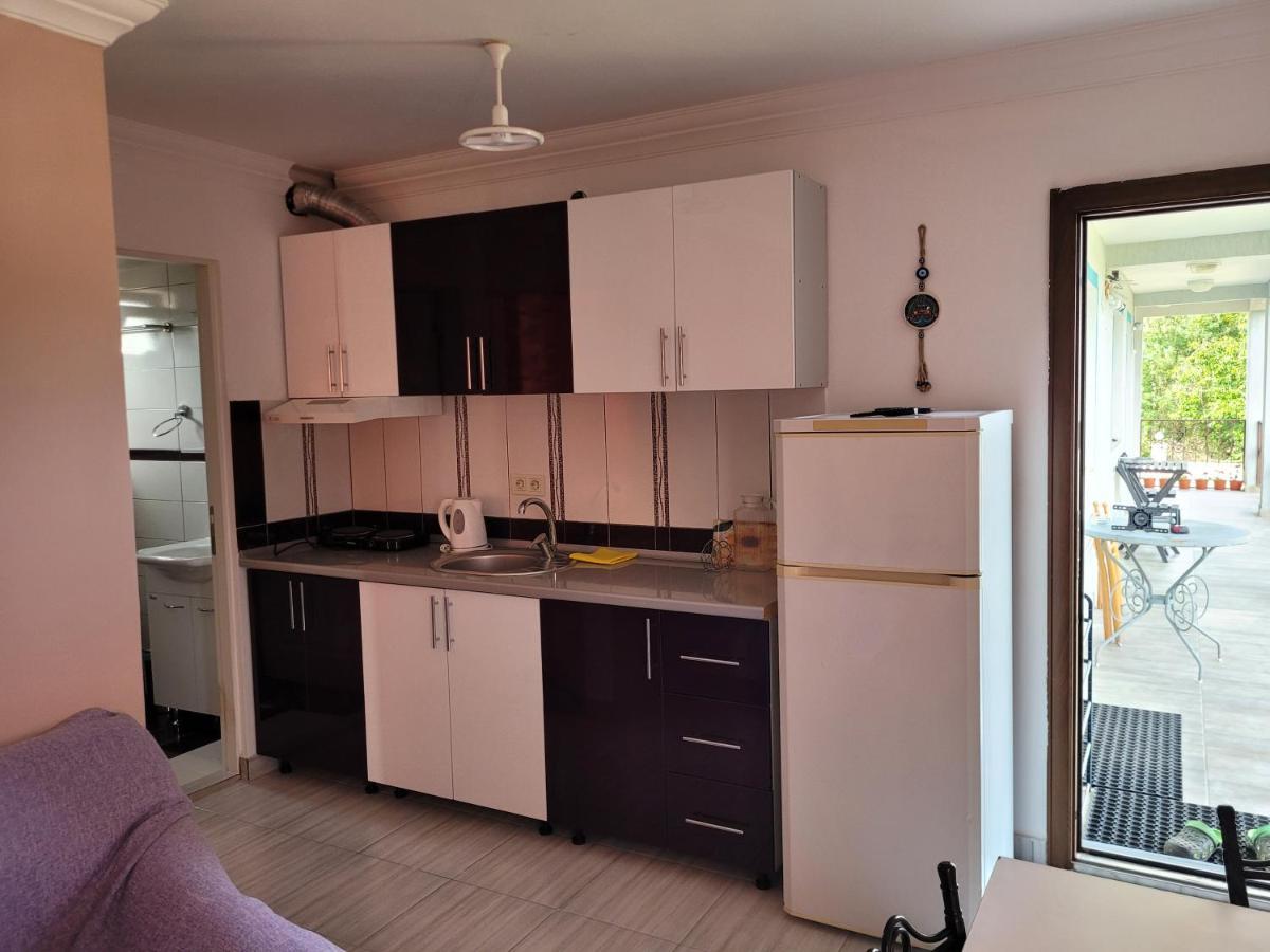 Apsa Butik Hotel Szuhumi Kültér fotó