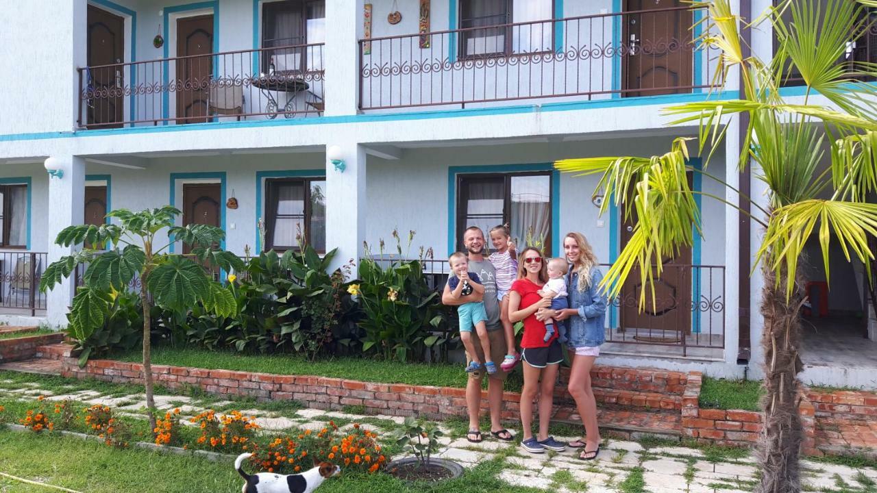 Apsa Butik Hotel Szuhumi Kültér fotó