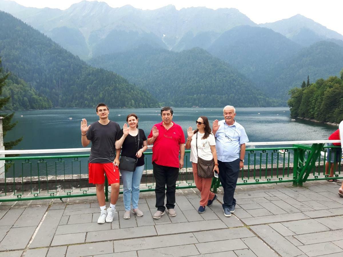 Apsa Butik Hotel Szuhumi Kültér fotó